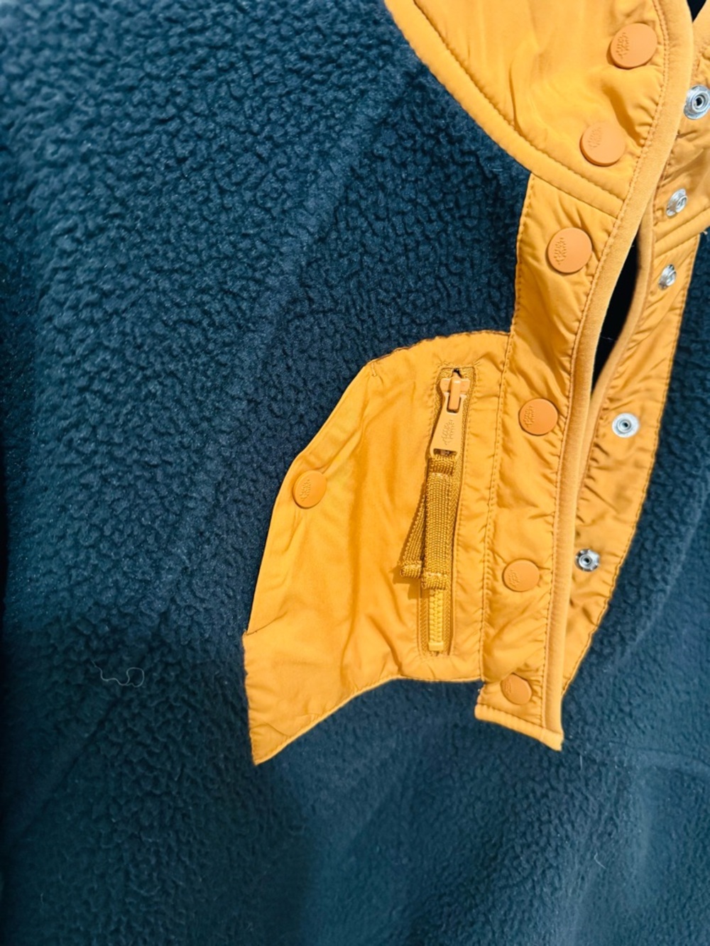 FP Movement by Free People Black Teddy Jacket with Tan Chest Pocket - Picture 3 of 5